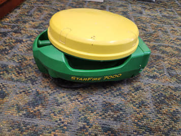 Main image John Deere StarFire 7000