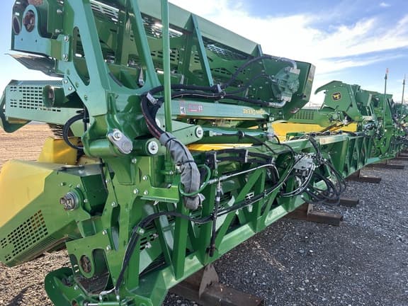 Image of John Deere SH12F equipment image 2
