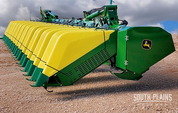 Image of John Deere SH12F equipment image 1