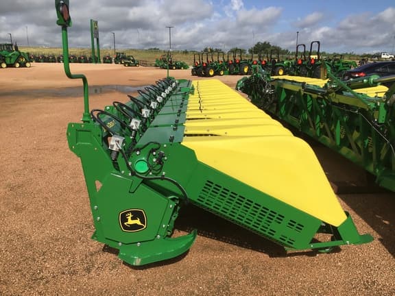 Image of John Deere SH12R equipment image 1