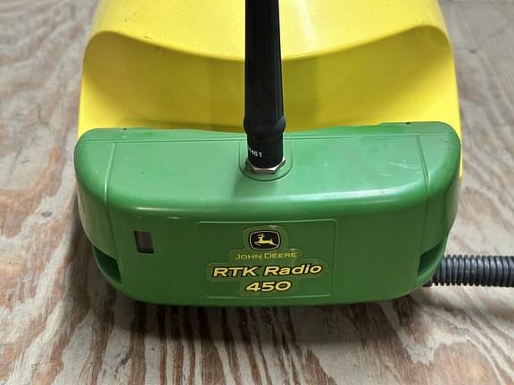 Image of John Deere StarFire 6000 Image 1