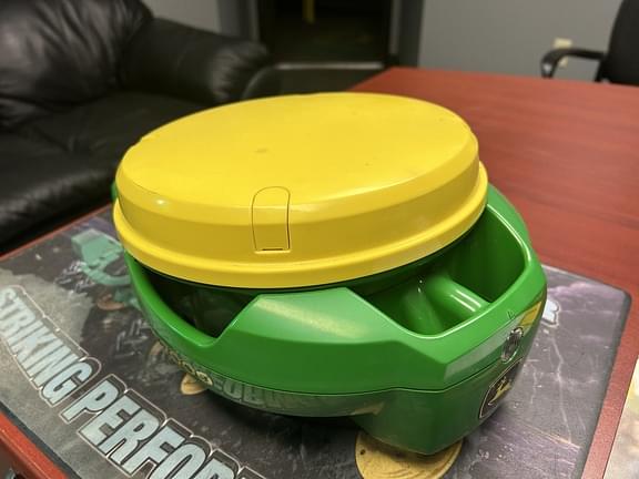 Image of John Deere StarFire 7000 equipment image 4