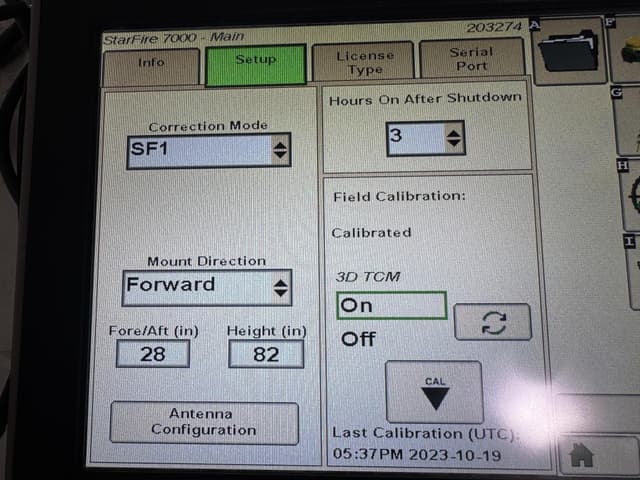 Image of John Deere StarFire 7000 equipment image 4