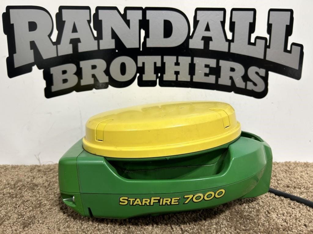 2023 John Deere StarFire 7000 Equipment Image0