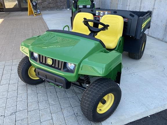 Image of John Deere Gator equipment image 2