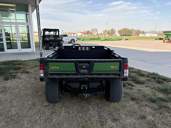 Image of John Deere Gator TE 4x2 equipment image 1