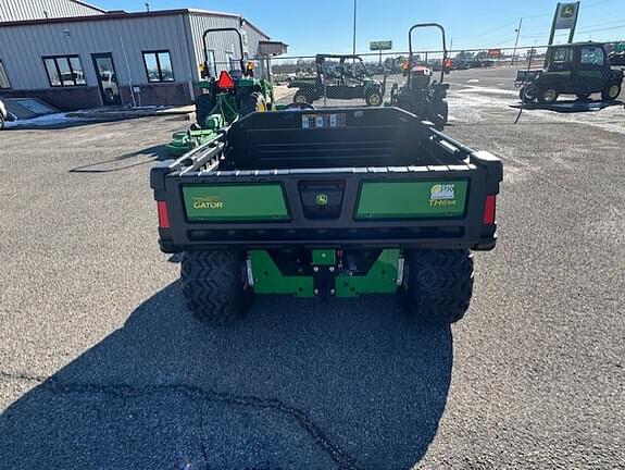 Image of John Deere Gator TH 6x4 equipment image 2