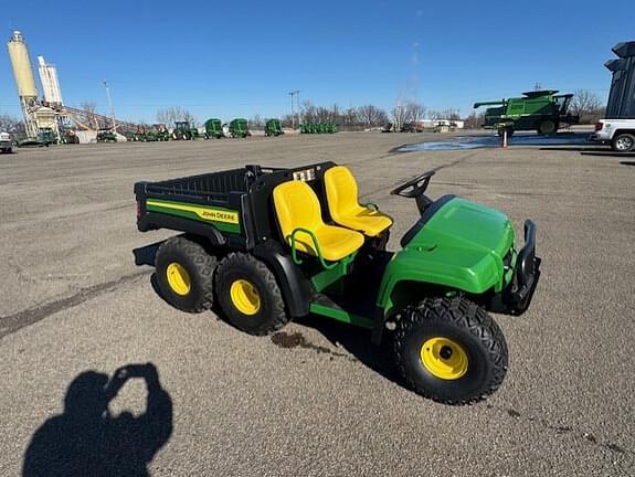 Image of John Deere Gator TH 6x4 equipment image 1