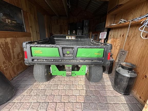 Image of John Deere Gator TH 6x4 equipment image 3