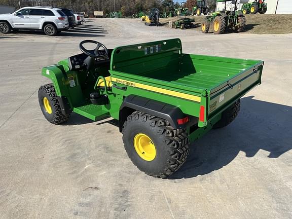 Image of John Deere Gator TS 4x2 equipment image 2