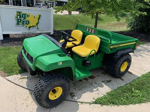 Image of John Deere Gator TS 4x2 equipment image 1