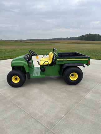 Image of John Deere Gator TS 4x2 equipment image 1