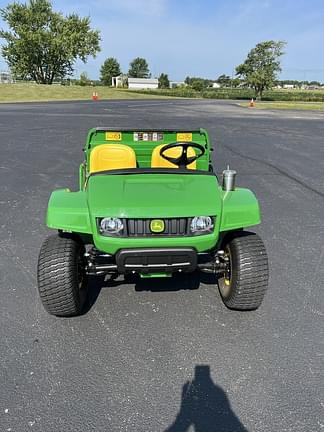 Image of John Deere Gator TS 4x2 equipment image 1