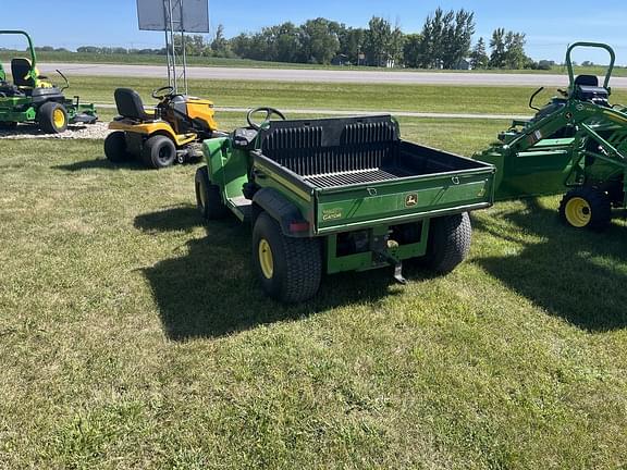 Image of John Deere Gator TS 4x2 equipment image 3