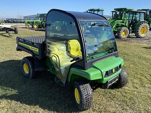 Main image John Deere Gator TX 4x2 7