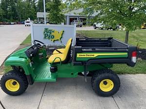 2023 John Deere Gator TX 4x2 Image