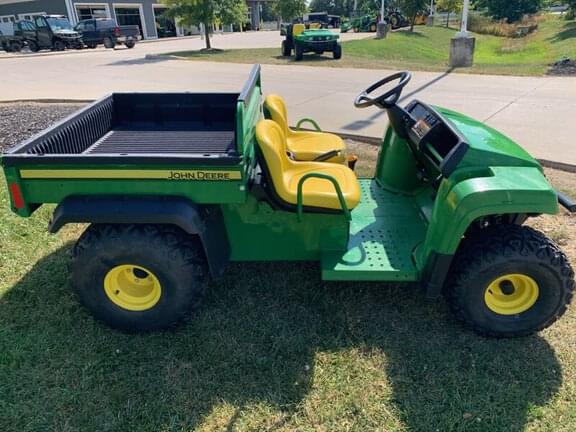 Image of John Deere Gator TS 4x2 equipment image 4