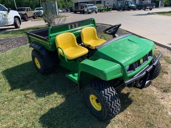 Image of John Deere Gator TS 4x2 equipment image 3