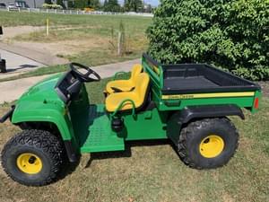 2023 John Deere Gator TS 4x2 Image