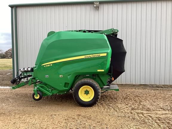 Image of John Deere V461R equipment image 4