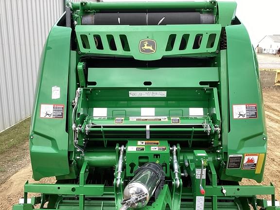 Image of John Deere V461R equipment image 2