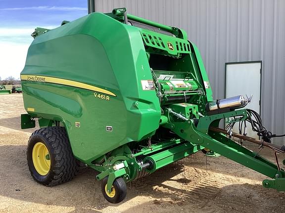 Image of John Deere V461R equipment image 4