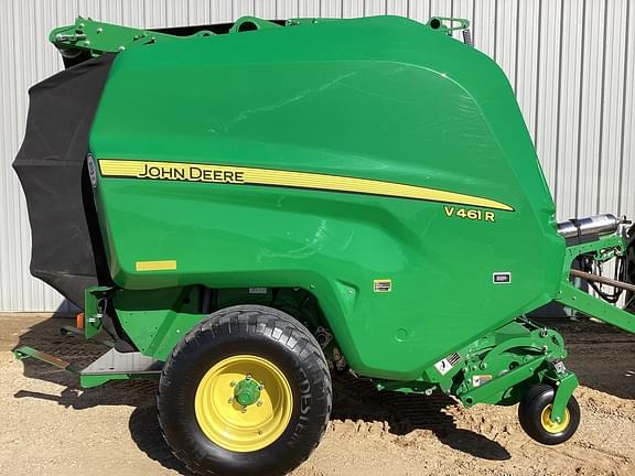 Image of John Deere V461R equipment image 4