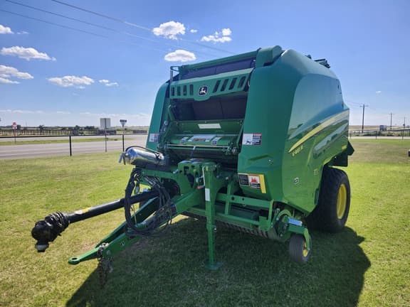 Image of John Deere V461R Primary image