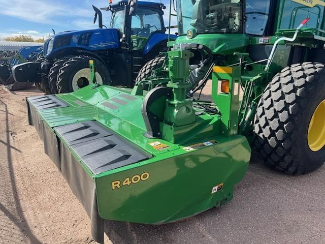 Image of John Deere W200M Image 1