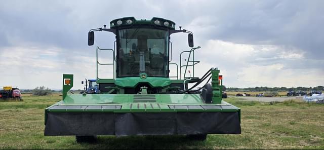 Image of John Deere W200M equipment image 2