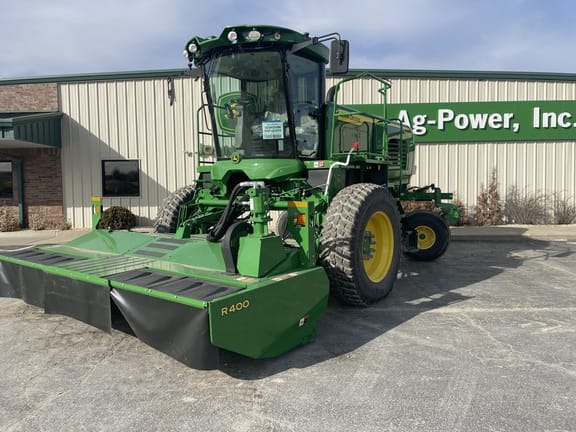 Main image John Deere W200M