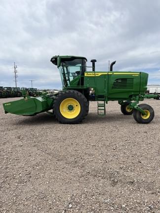 Image of John Deere W235 equipment image 3