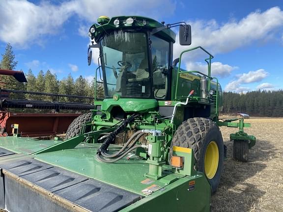 Image of John Deere W235M Primary image