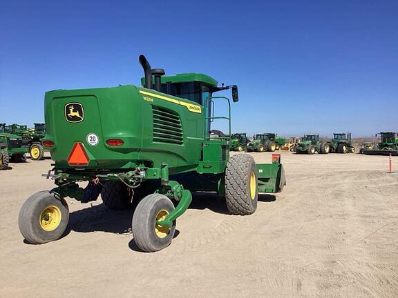 Image of John Deere W235M equipment image 2