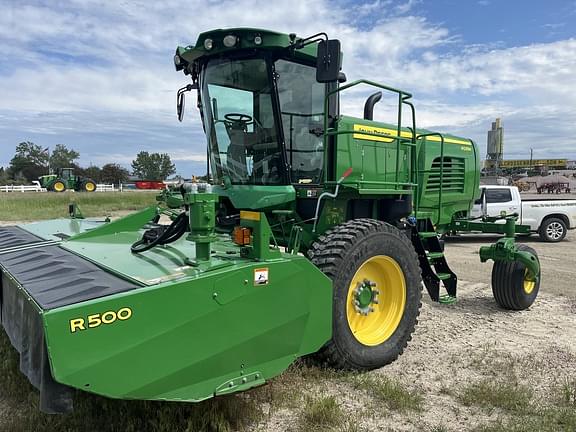 Image of John Deere W235M equipment image 1