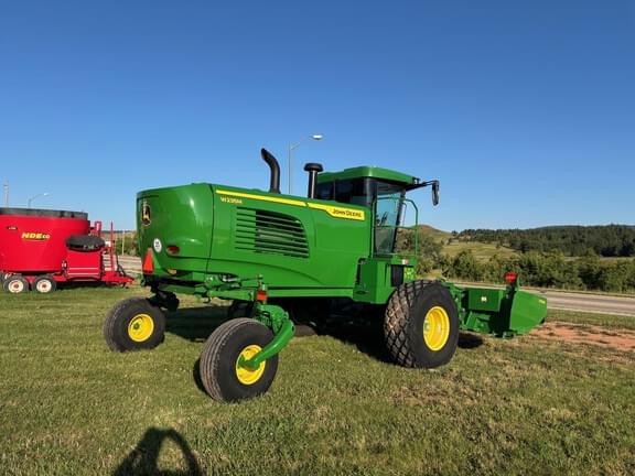 Image of John Deere W235M equipment image 2