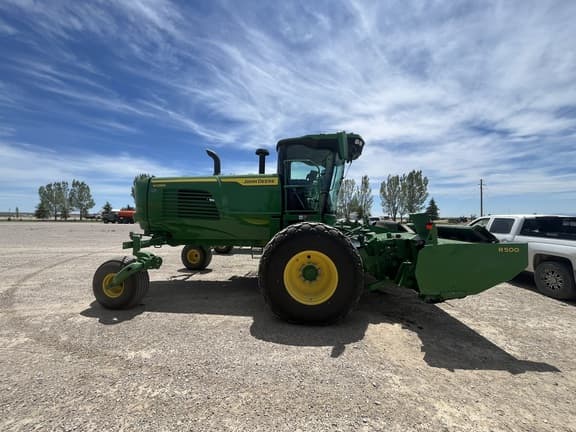 Image of John Deere W235R equipment image 3