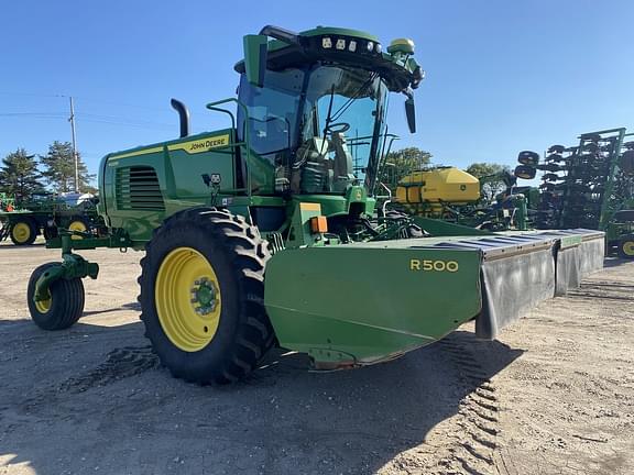 Image of John Deere W235R equipment image 2