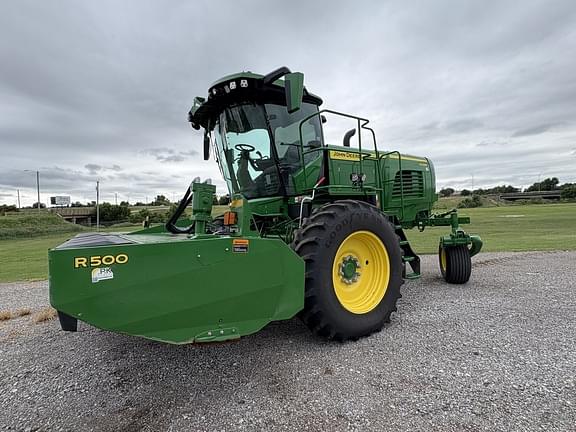 Image of John Deere W235R Primary image