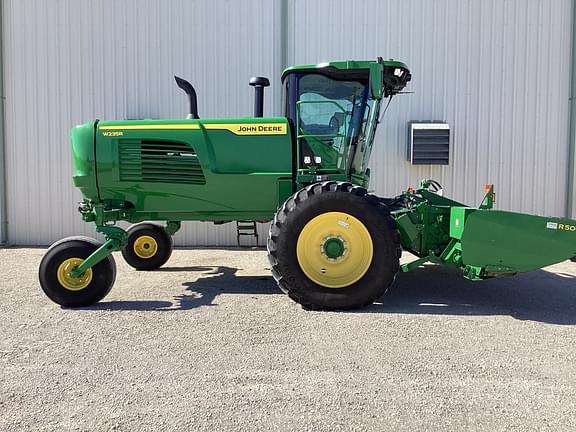 Image of John Deere W235 equipment image 1