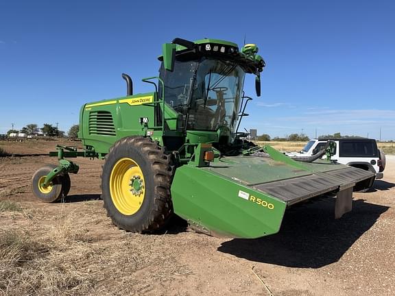 Image of John Deere W235R equipment image 4