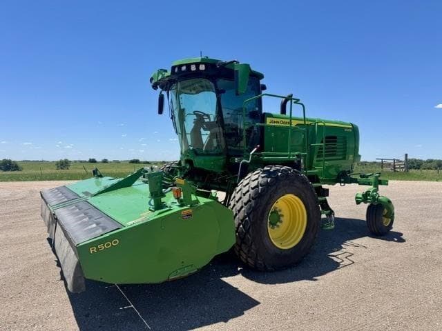 Image of John Deere W235R equipment image 1