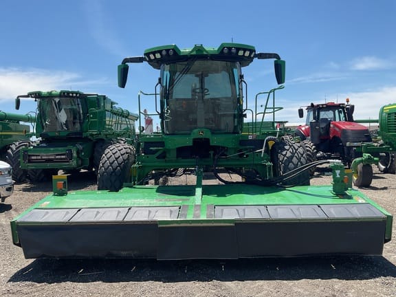 2023 John Deere W235R Equipment Image0