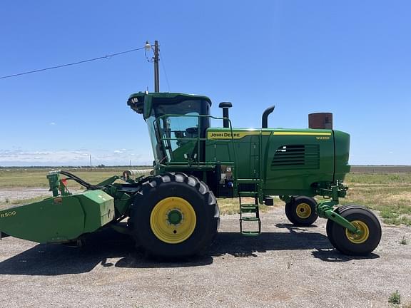 Image of John Deere W235R equipment image 1