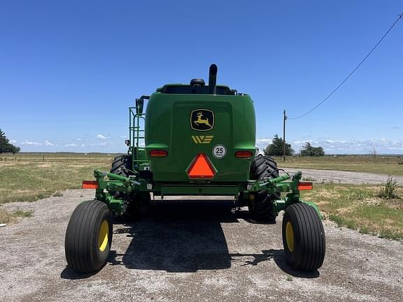 Image of John Deere W235R equipment image 3