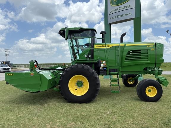 2023 John Deere W235R Equipment Image0