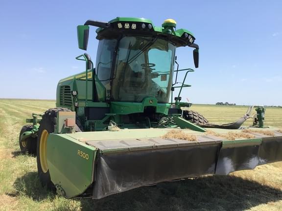 Image of John Deere W235R equipment image 1