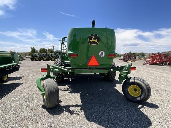 Image of John Deere W235R equipment image 2