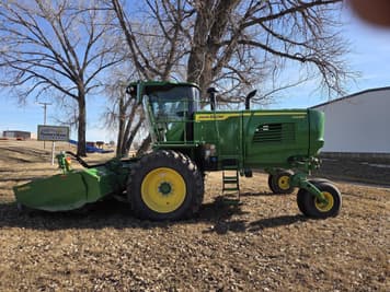 Main image John Deere W235R