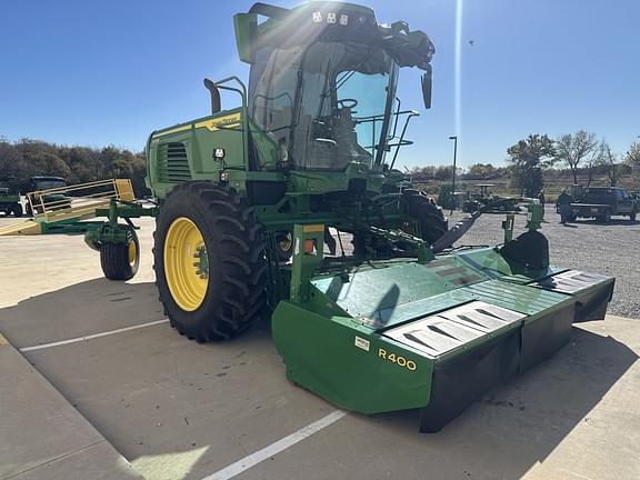 Image of John Deere W235R equipment image 3